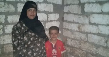 صور.. مأساة عامل تعرض لحادث ببنى سويف ويطالب بمعاش للإنفاق على أسرته