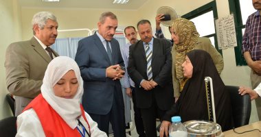 صور.. محافظ أسيوط: 158 ألف سيدة ترددن خلال شهر على حملة دعم صحة المرأة