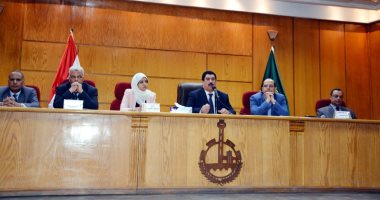 محافظ القليوبية يعقد ورشة عمل للتعريف بقانون التصالح لرؤساء المدن والمراكز