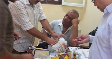 إخلاء سبيل مسئول بالتعليم انتحل صفة طبيب بضمان مالى 2000 جنيه