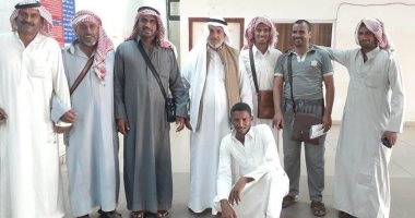 رئيس الهجانة الأردنية يستقبل قافلة الهجن المصرية المشاركة فى مهرجان الطائف