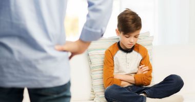 لو مش بيقول الحقيقة ودايما بيحور.. نصائح للتعامل مع الطفل الكذاب