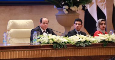 صور.. الرئيس السيسى: تحمل الشعب المصرى برنامج الاصلاح الاقتصادى شرف لى