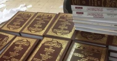 صور.. منطقة الأقصر الأزهرية تسلم مكتبات علمية للعاملين بالمجال الدعوى لتوعية المواطنين