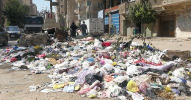 اضبط مخالفة.. القمامة تحاصر طنطا على الطريق السريع ..صور