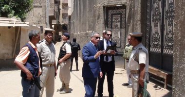 ‏صور.. مدير أمن المنوفية يتفقد الخدمات الأمنية بكنائس شبين الكوم والبتانون