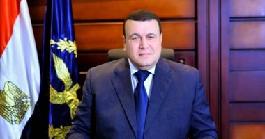 ضبط موظفة بالقسم الهندسى بميت غمر سمحت بالبناء على أرض زراعية خارج الكردون