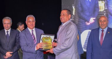 صور .. إذاعة الإسكندرية تحتفل بمرور 65 عاما على إنشائها