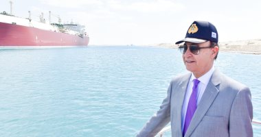 مميش: قناة السويس تشهد أكبر عبور عدد سفن وحمولات فى تاريخها