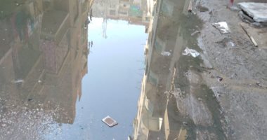 مياه الصرف الصحى تغرق شوارع المريوطية بالهرم
