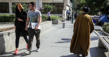 الزواج الأبيض يدق ناقوس خطر مجددا فى إيران