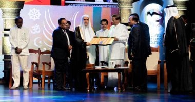 رابطة العالم الإسلامي تطلق من كولومبو قمة وئام الأديان.. والقيادة السريلانكية تثمن المبادرة