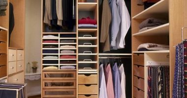 لكل سن موديلاته ونوع أقمشته .. نصائح لاختيار ملابس كبار السن