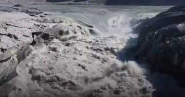ذوبان الجليد فى العالم.. ارتفاع درجات الحرارة العالمية تكشف كنوز أثرية عمرها آلاف السنين تخرج من تحت الجليد.. 1000 قطعة أثرية فى ممر جبلى بالنرويج.. كبسولات الزمن الجليدية فى جبال الألب.. وتحذيرات من المستقبل
