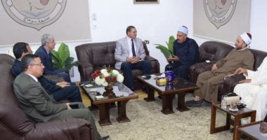استعدادا لعيد الأضحى.. جامعة سوهاج تشارك الأوقاف مبادرة "صكوك الأضحية"