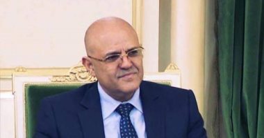  محافظ تعز: نحرص على وحدة اليمن فى مواجهة دعاة الفتن