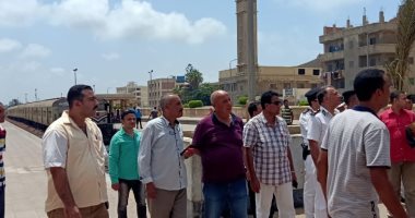 إزالة تعديات على أراضى تابعة لهيئة السكك الحديدية شرق الإسكندرية 