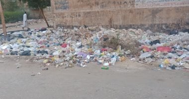 شكوى من انتشار القمامة بالحى السويسرى مرحلة "ب" فى الحى العاشر