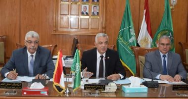 رئيس جامعة المنوفية يتابع أعمال لجنة المنشآت ويتفقد المجمع الطبى