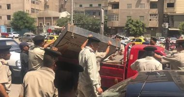 صور.. مرافق الغربية تشن حملة لرفع الإشغالات بالمحلة