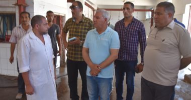 صور.. محافظ مطروح يتفقد المجزر العمومى لاستقبال الأضاحى