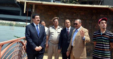 صور.. محافظ القليوبية يتفقد تطورات المرحلة الأولى من أعمال الممشى ببنها
