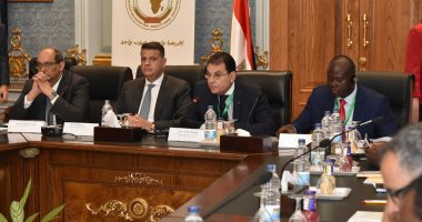 صور.. بدء اجتماعات لجنة التعاون وفض المنازعات بالبرلمان الأفريقى بمقر مجلس النواب