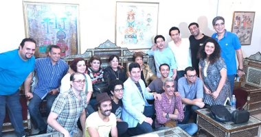 صور.. سميحة أيوب وسميرة عبد العزيز تحضران العرض المسرحى "المتفائل"