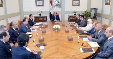 السيسي يتابع تطبيق خطة الرئاسة المصرية للاتحاد الأفريقى.. الرئيس يوجه بالاستمرار في العمل على توسيع دائرة التعاون مع الدول الأفريقية.. وتطبيق تصور متكامل ورؤية مستقبلية على المستويين الثنائي ومتعدد الأطراف