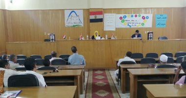 "تنفيذى برج العرب" يطالب بمد خطوط أتوبيس جديدة لخدمة أهالى القرى