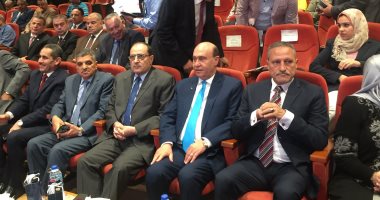 صور.. انطلاق احتفالية الذكرى الرابعة لافتتاح قناة السويس الجديدة