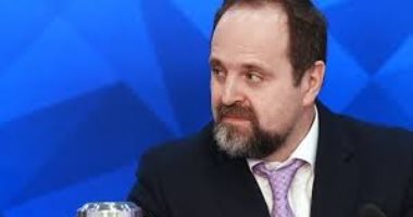 وزير روسي : موسكو تطالب برفع العقوبات الغربية عن زيمبابوي 