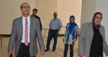 نائب رئيس جامعة أسيوط يشدد على انتهاء أعمال تطوير وحدة توثيق الميكروفيلمى
