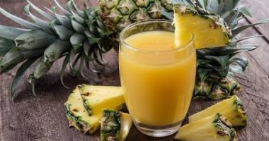 أبسط طريقة لعمل عصير الأناناس