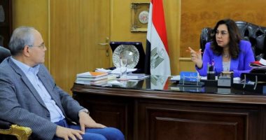 محافظ دمياط توجه السكرتير العام الجديد بالارتقاء بمستوى الخدمات المقدمة للمواطنين