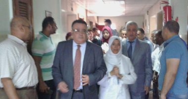 نائب رئيس جامعة الإسكندرية يتفقد استعدادات مستشفى الطلبة لمواجهة حالات طوارئ العيد