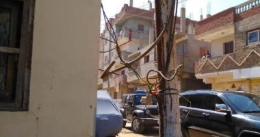 محافظ الشرقية يوجه بسرعة تغطية أسلاك أعمدة الإنارة العارية بمشتول القاضى