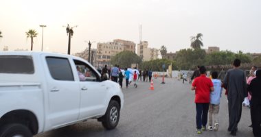 صور.. أهالى الأقصر يتوافدون على ساحات صلاة عيد الأضحى المبارك