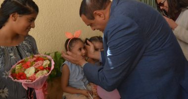 صور..محافظ البحيرة يزور دور المسنين والأيتام للتهنئة بعيد الاضحى
