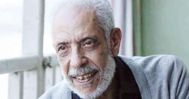 نبيل الحلفاوى ردا عن تدخين أبطال رأفت الهجان بصورة مبالغة: كان أمر شائع