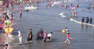 رأس البر تستقبل روادها فى ثانى أيام عيد الأضحى المبارك.. صور