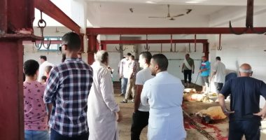 مجزر مطروح العمومى يواصل استقبال أضاحى الأهالى والمصطافين بالمجان