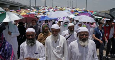 صور.. ضيوف الرحمن يودعون الأراضى المقدسة بدموع الفرحة والصور التذكارية.. اللواء عمرو لطفى: تفويج دفعات للقاهرة.. التيسيرات والتسهيلات الجديدة سبب نجاح الموسم.. وبعثة التضامن: استمرار جلسات الغسيل الكلوى للحجاج