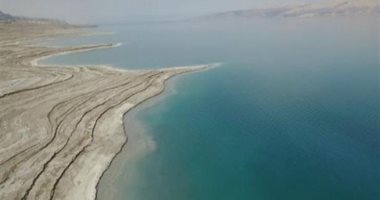 العثور على معدن غامض لم يسبق له مثيل إلا فى النيازك قرب البحر الميت 