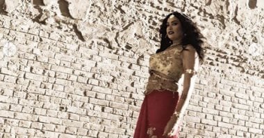 هند صبرى فى جلسة تصوير جديدة بعدسة صديقتها نيللى كريم