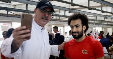 فيديو وصور.. شبيه محمد صلاح بالكويت يثير الإعجاب على السوشيال ميديا