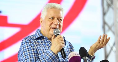 جلسة بين مرتضى منصور ولاعبى الزمالك بعد التتويج بالسوبر