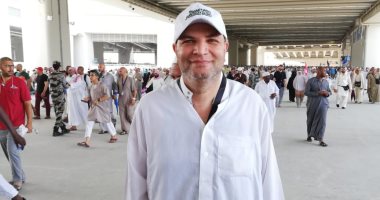  "محمد شحاته" يشارك بصورة له أثناء أداء مناسك الحج ويدعو لمصر وشعبها