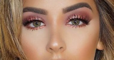 فى الصيف.. مكياج "rose gold" موضة لجميع الأوقات