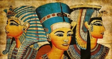 إيزيس جمعت جسد أوزوريس و"سننموت" عمل معبد حتشبسوت.. قصص حب الفراعنة الأسطورية